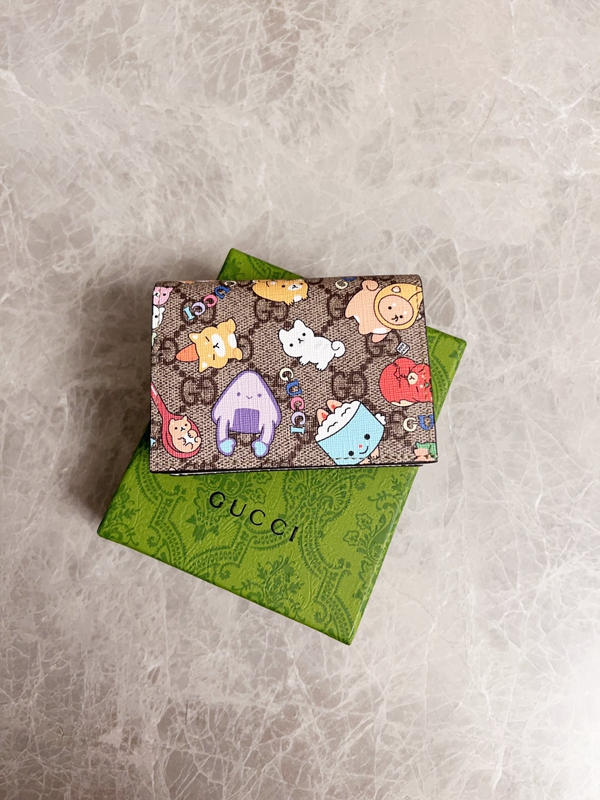 グッチ財布 レプリカ角部分ディテール